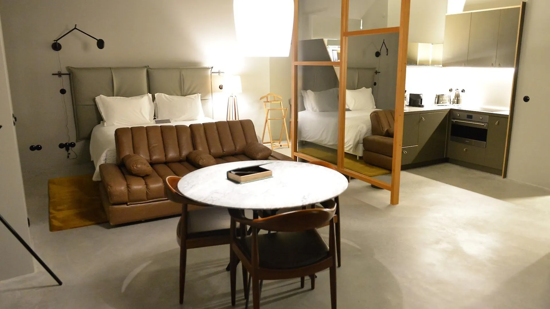 Raw Culture Arts & Lofts Bairro Alto Apartment Lisbon