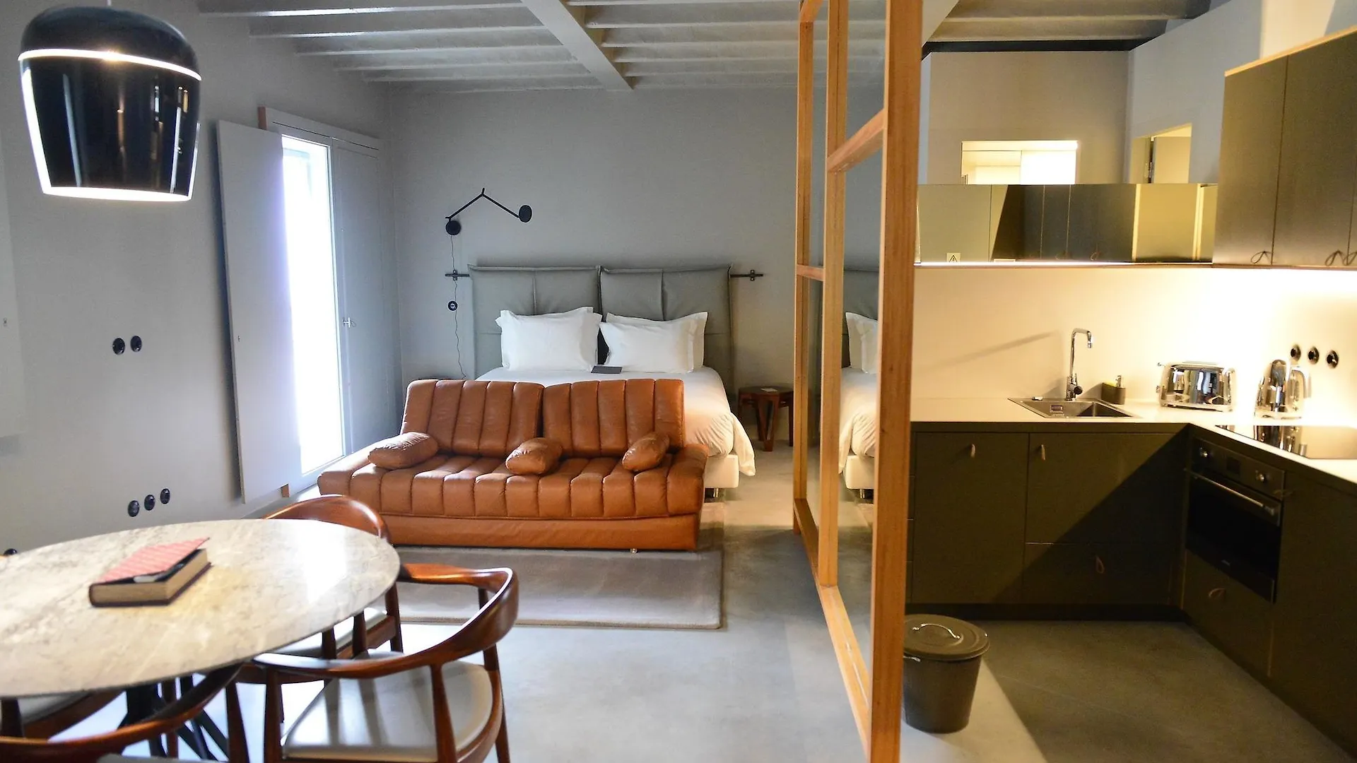 Raw Culture Arts & Lofts Bairro Alto Apartment Lisbon