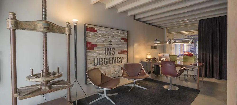 Raw Culture Arts & Lofts Bairro Alto Apartment Lisbon 0*,