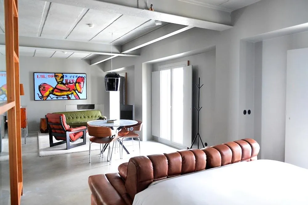 Raw Culture Arts & Lofts Bairro Alto Apartment Lisbon Portugal