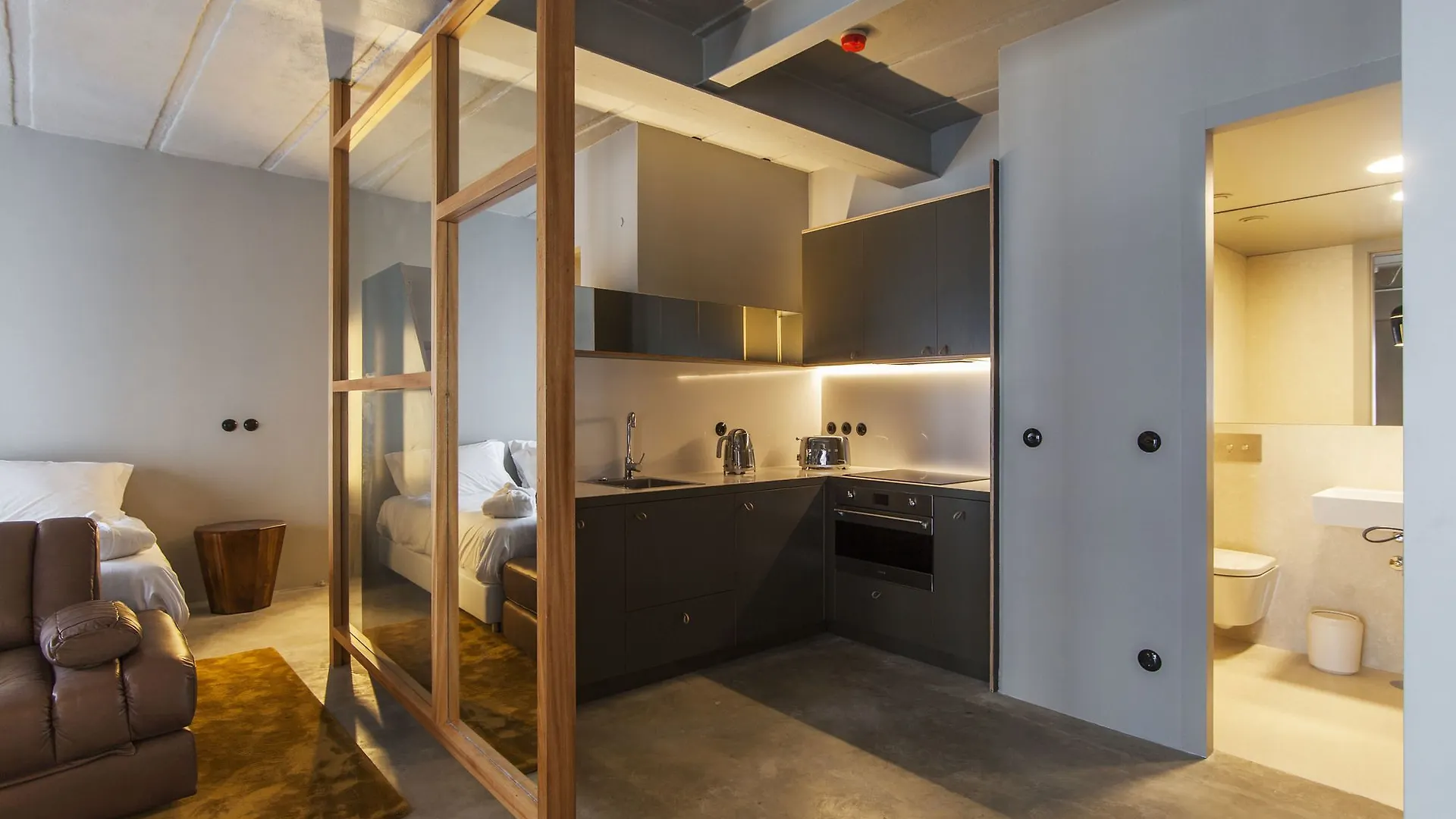 Raw Culture Arts & Lofts Bairro Alto Apartment Lisbon